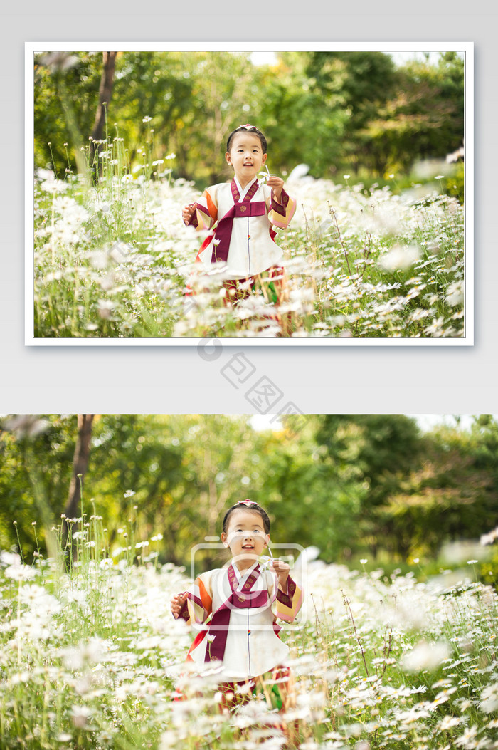 在花丛中走来的穿着韩服的小朋友