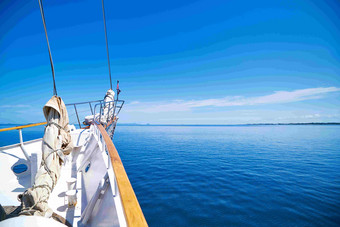 斐济旅游轮船海上风景摄影图