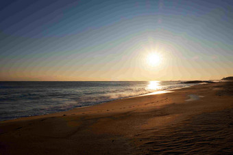 日落时分海上海滩风景