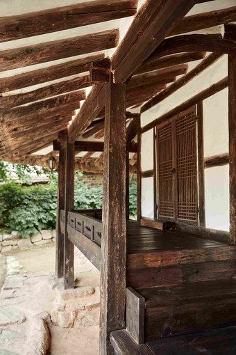 韩国房子韩屋马厩木屋特色场景摄影图