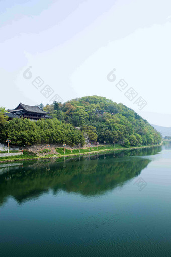 河Miryanggang山公园