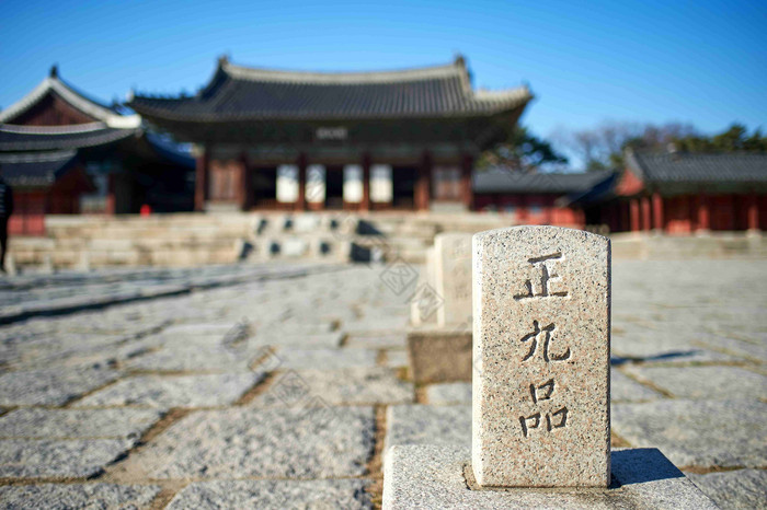 正九品雕刻建筑石碑宫殿特写摄影图