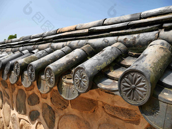 屋顶瓷砖栅栏寺庙