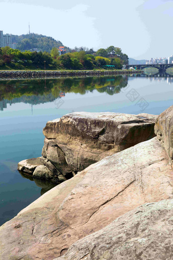 公园湖泊奇异石头风景摄影图