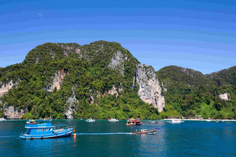 海峡海岸轮船风景摄影图