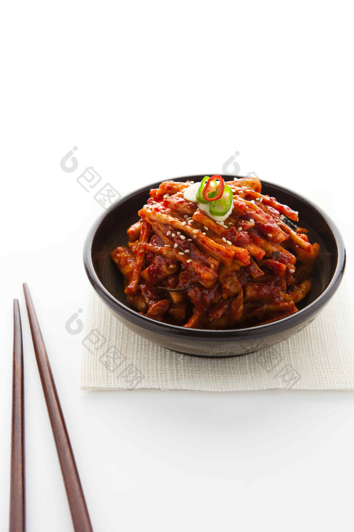 咸菜萝卜丝韩国餐具摆拍摄影图
