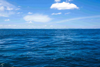 波澜壮阔的海洋风景摄影图