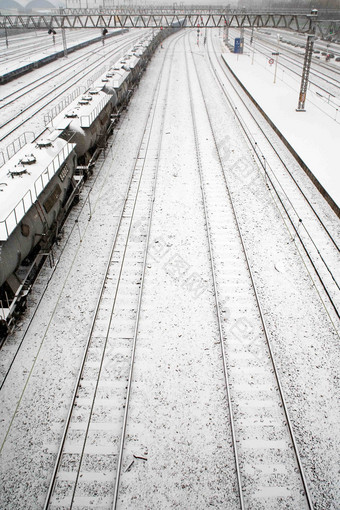 雪运费火车铁路