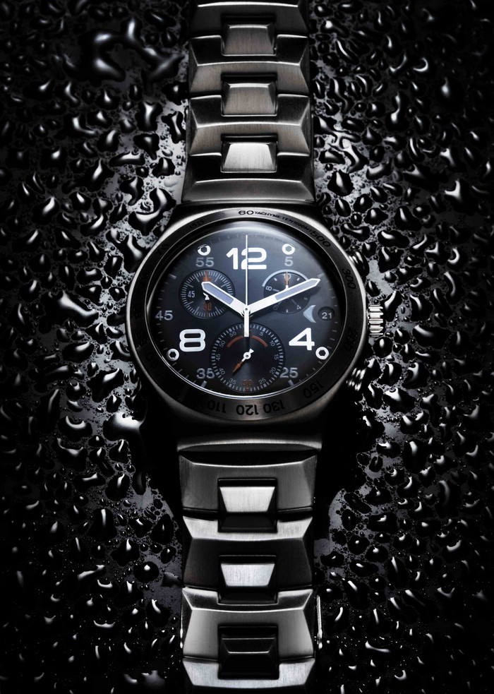 男式高品质防水金属手表摄影图