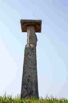 全罗南道石头人像柱遗址建筑物细节摄影图