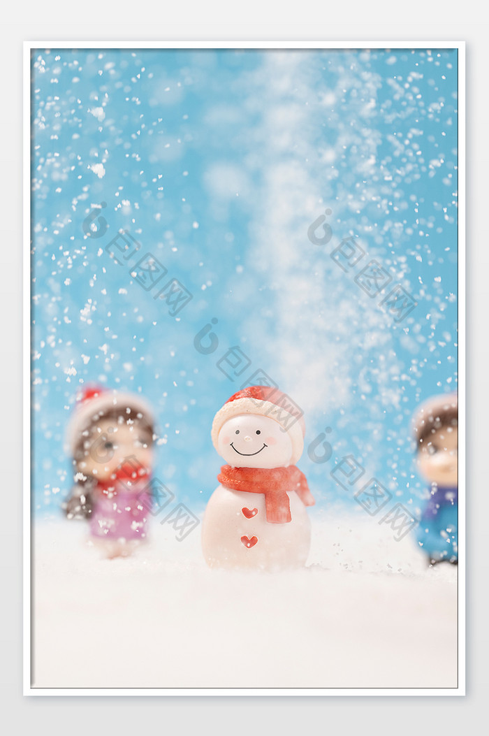 圣诞节雪人创意冬季氛围海报