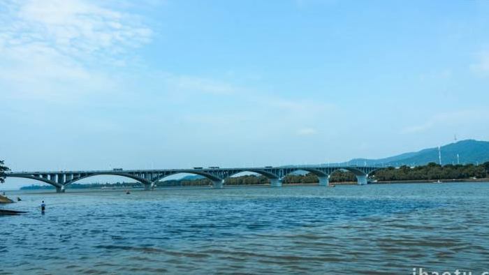 城市地标湖南湘江橘子洲大桥网红打卡地地标