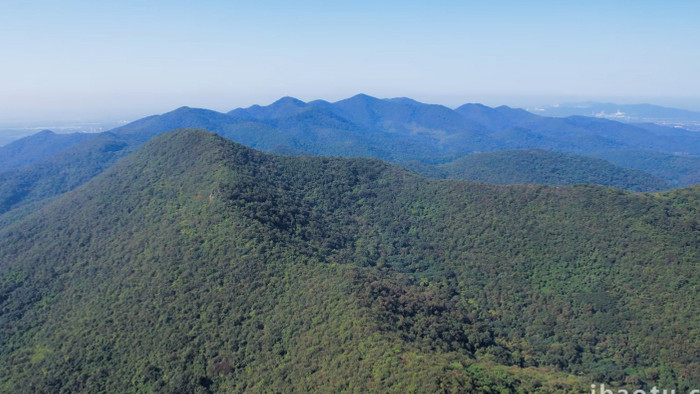 自然风景山脉绵延起伏大山风景4K航拍