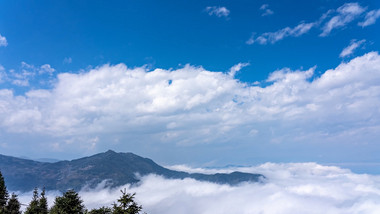 自然壮丽山顶云海流动风景4k延时