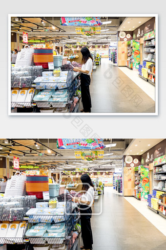 女性要超市挑选商品图片