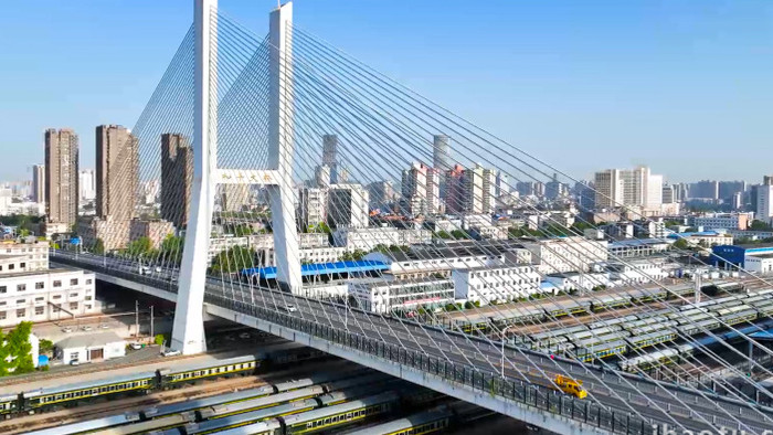徐州地标和平大桥4K航拍