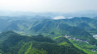 自然风光绵延的莫干山山脉竹海森林4K航拍