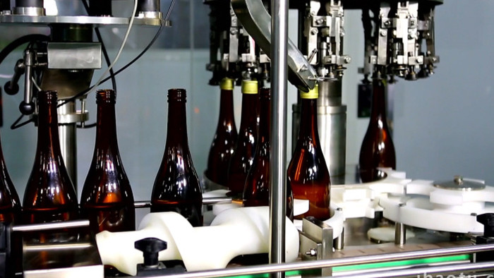 瓶装药品保健品机械化流水生产线实拍