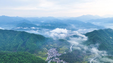 高山云海风景重峦叠嶂山峰云海4K航拍