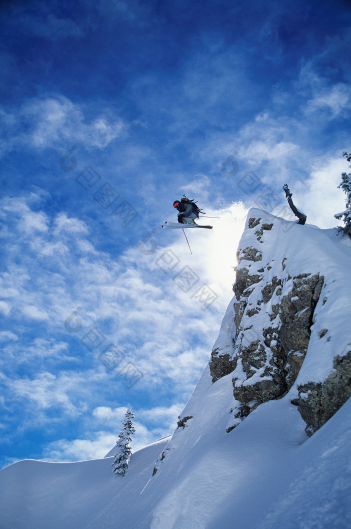 冒险跳跃滑雪人物