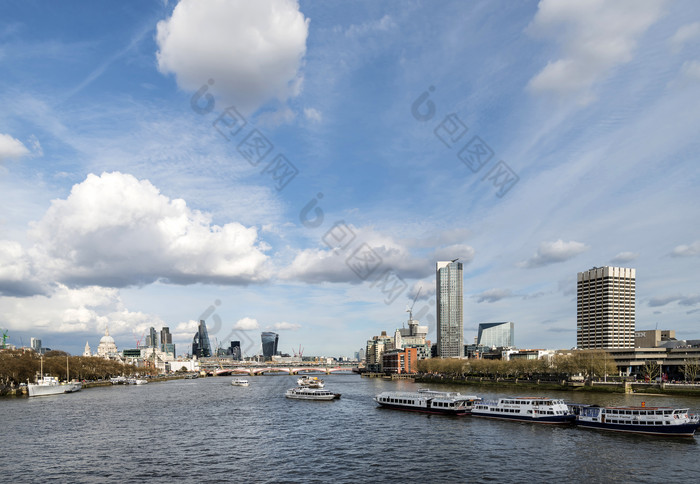 英格兰海边城市建筑物