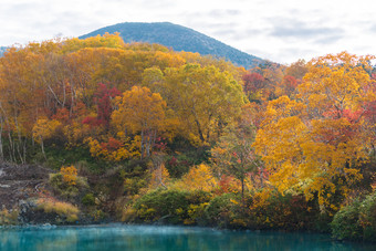 秋季的山林景色摄影图