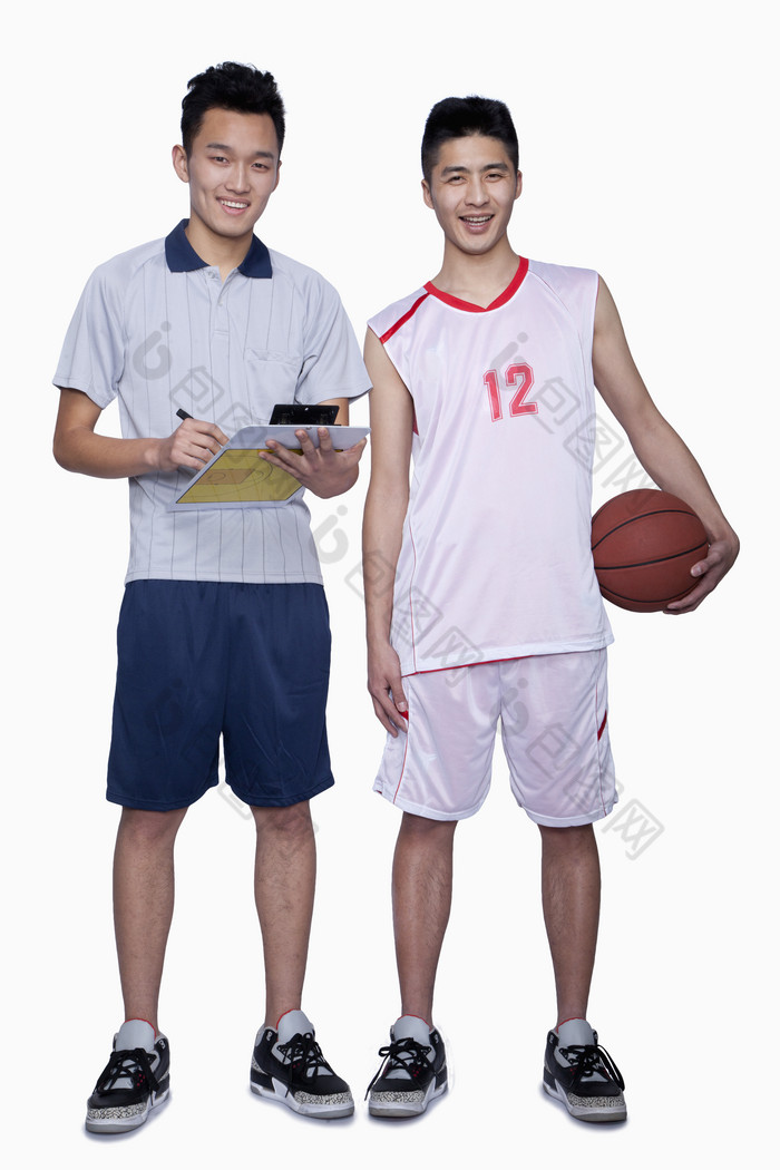 篮球员和裁判摄影图