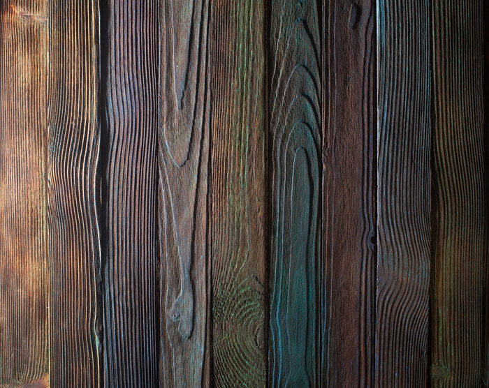 深棕色的拼接木板