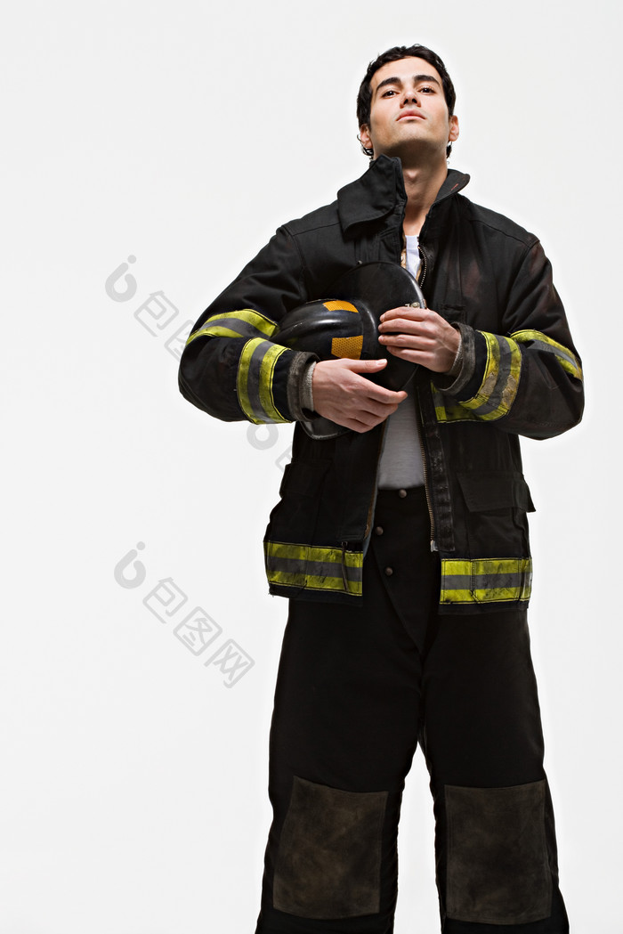 灰色调年轻消防员摄影图