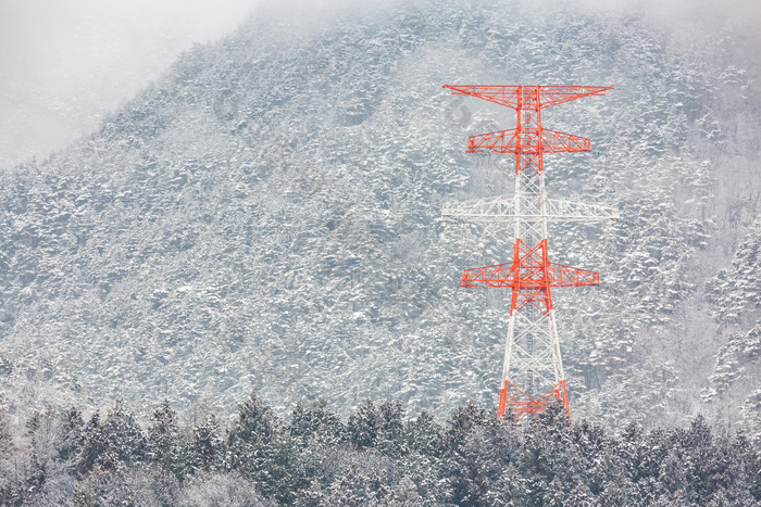 冬天山林雪景元素