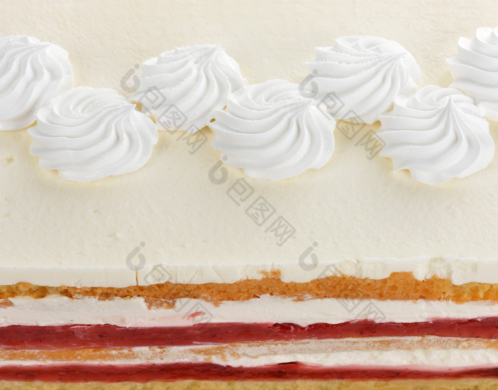 简约风格好吃的奶油蛋糕摄影图