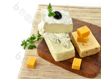 暗色调<strong>奶酪</strong>食品摄影图
