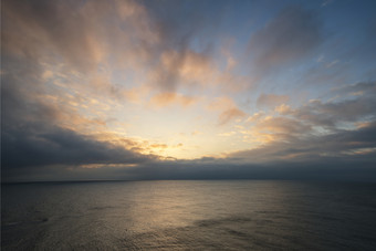 日出海洋海面摄影图