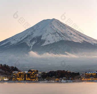 简约富士山摄影图