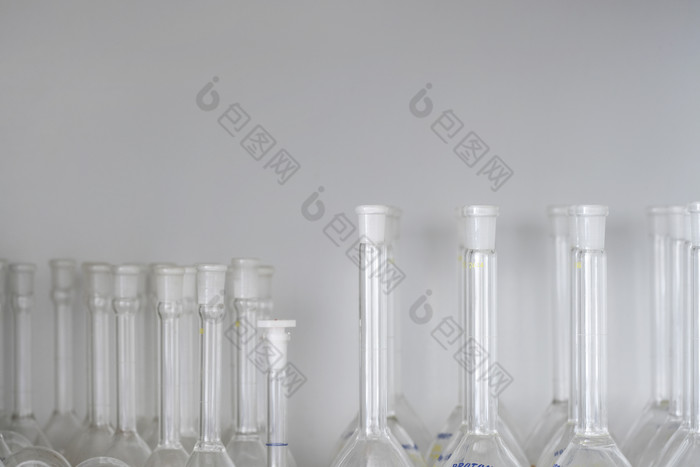 实验室玻璃烧瓶摄影图