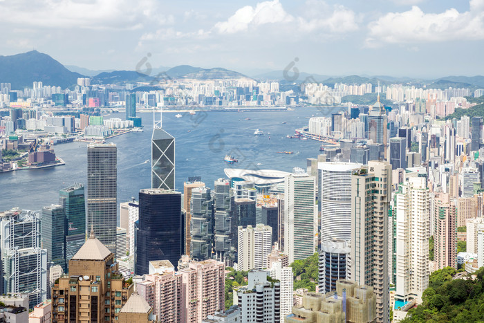 蓝色调香港摩天大楼摄影图