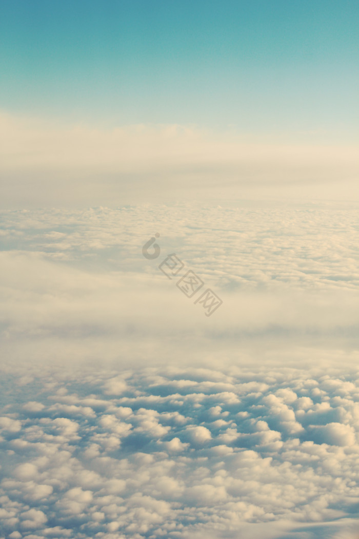 天空中的云层云朵图片