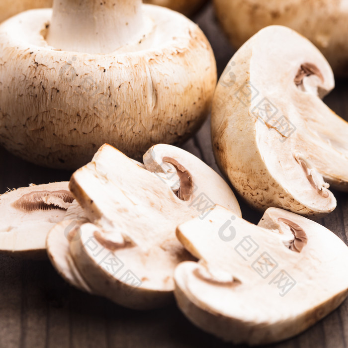 菌类食材白蘑菇摄影图