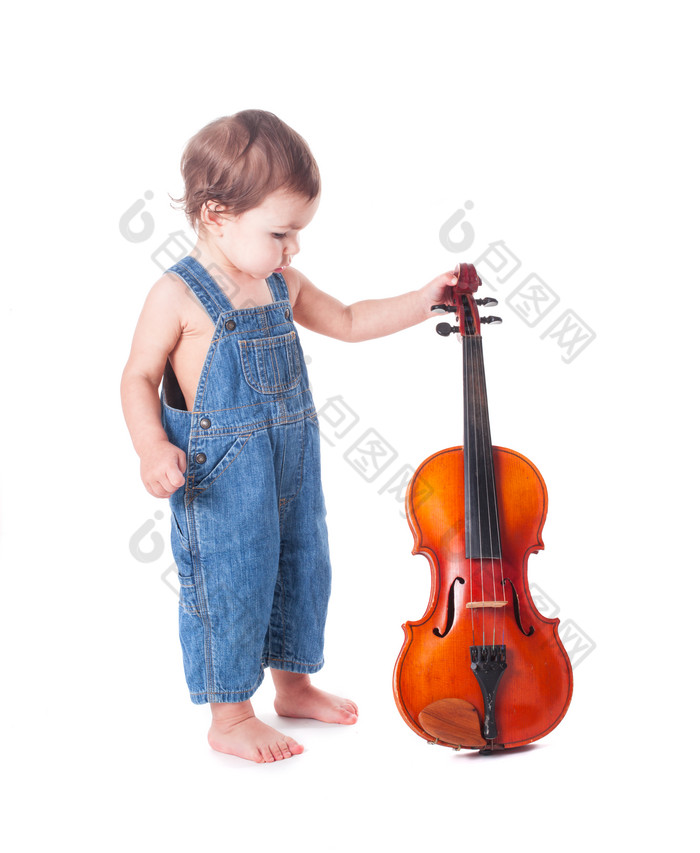 背带裤小孩拿着小提琴