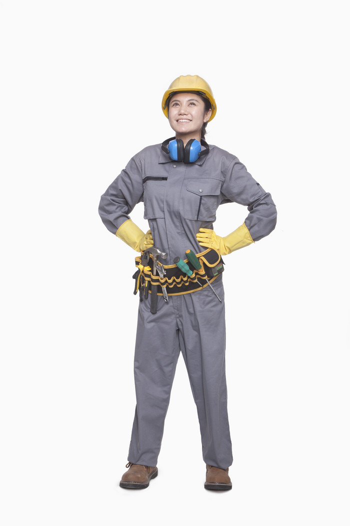戴着安全帽的女工人工地施工建设安全信心