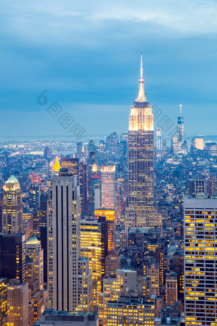 蓝色调纽约夜景摄影图