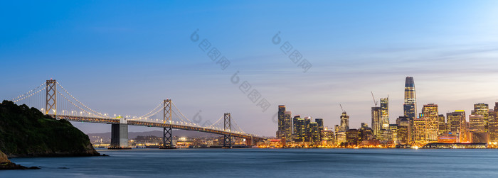 大桥建筑河水海边现代风景