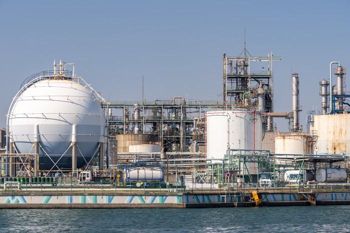 石油化学工厂摄影图