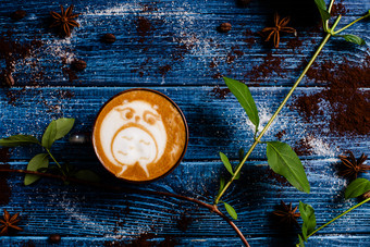 可爱猫头鹰造型咖啡