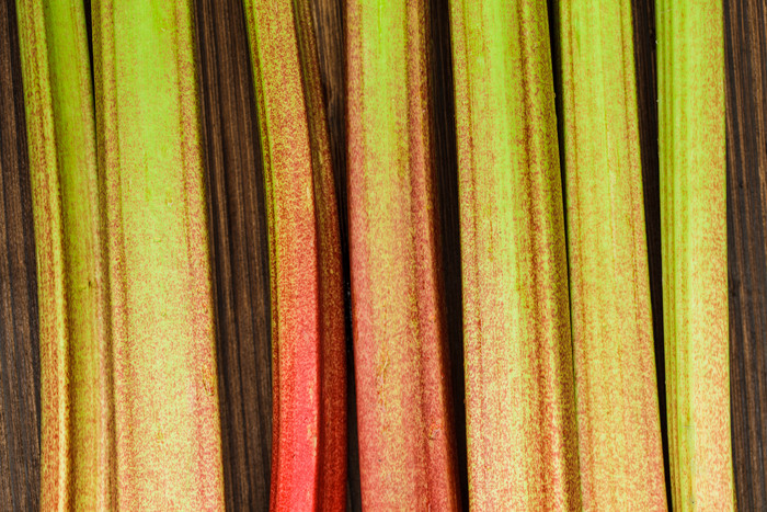 红绿色蔬菜根茎摄影图
