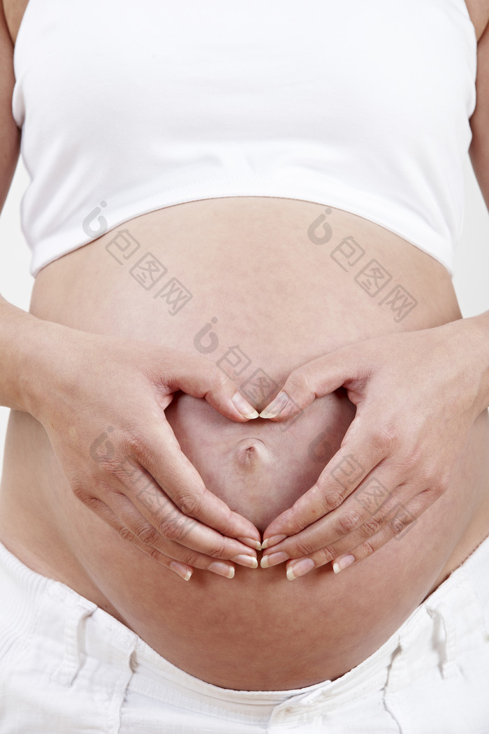 简约风格怀孕的女人摄影图