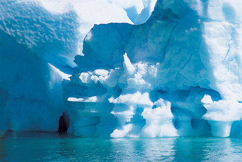 大海冰山冰块摄影图