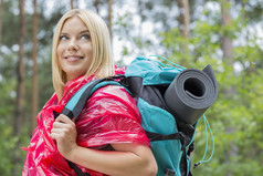 清新登山美女摄影图