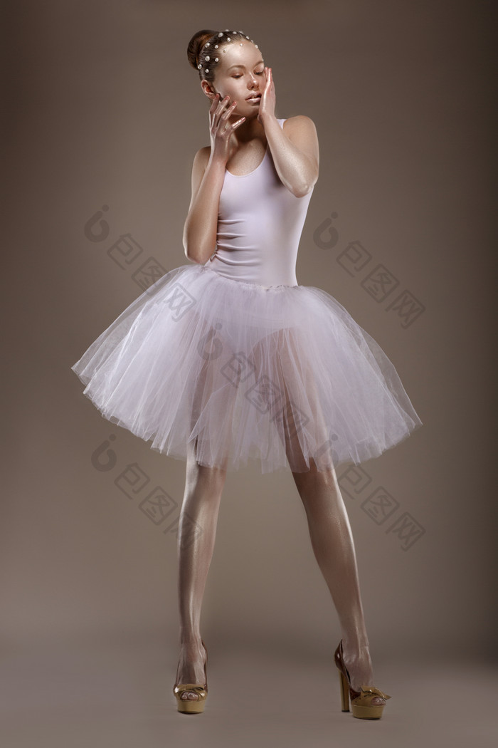 坦率的芭蕾舞女演员图片摄影图