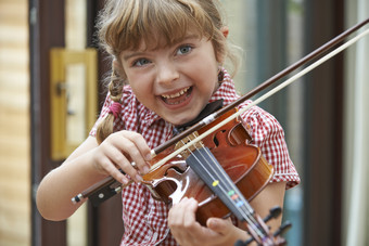 简约拉<strong>小提琴</strong>的儿童摄影图